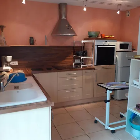 דירה T2 Independant Avec Clim Et Jardin *